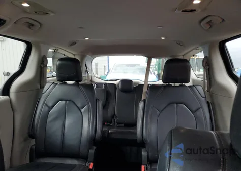 2018 Chrysler Pacifica Touring L из США, поврежденный, VIN 2C4RC1BG6JR119290